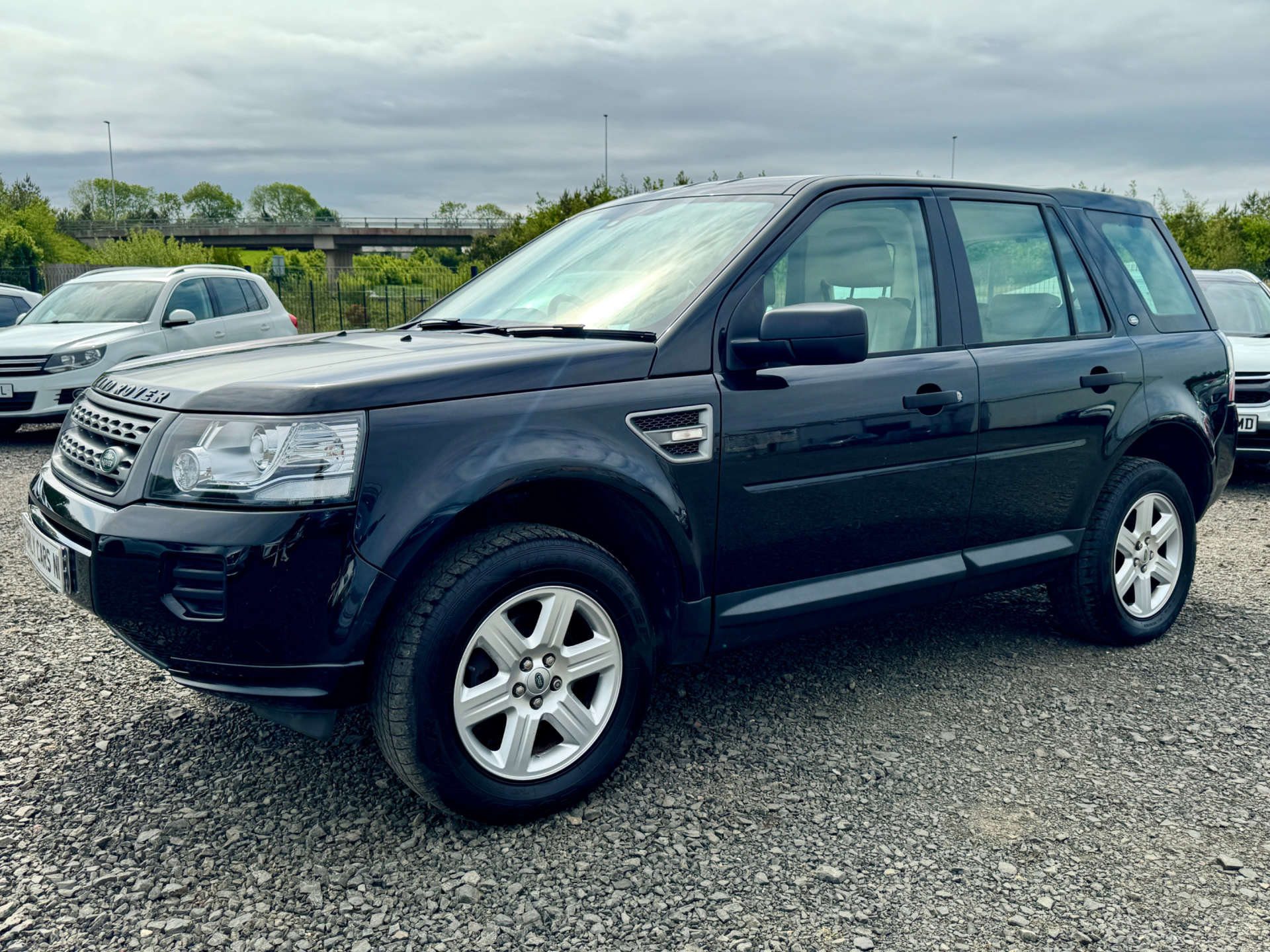 2010 Land Rover Freelander thumbnail 11