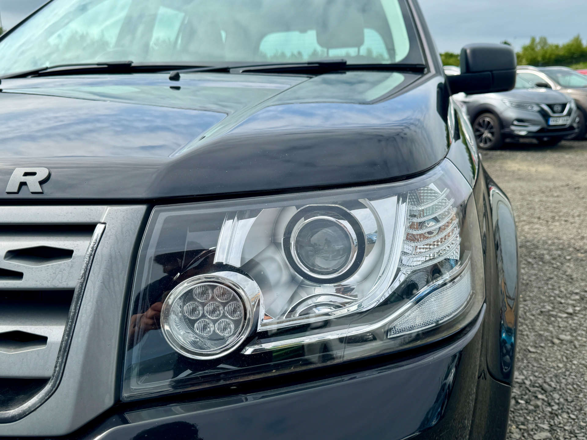2010 Land Rover Freelander thumbnail 6