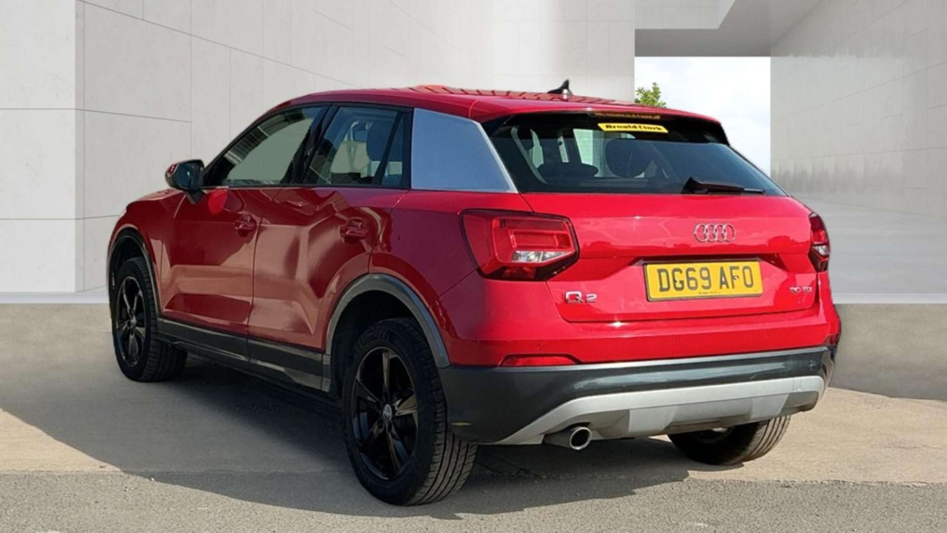 2019 Audi Q2 — image 2