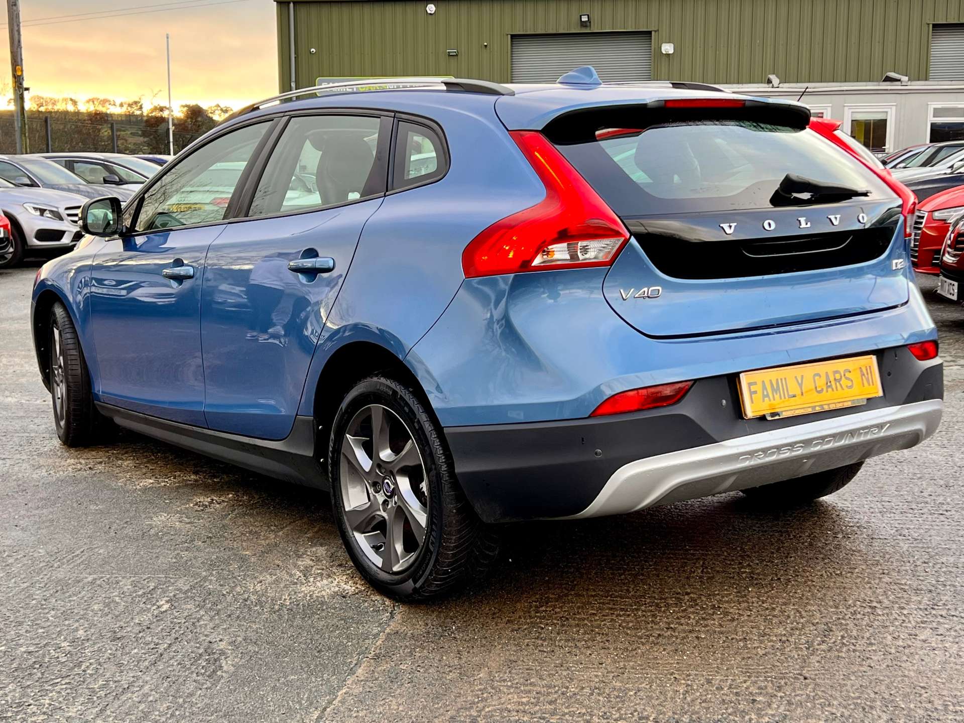 Used Volvo V40