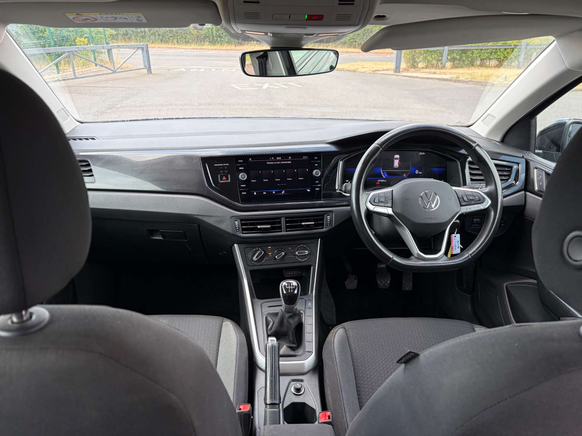 2024 Volkswagen Polo — image 29