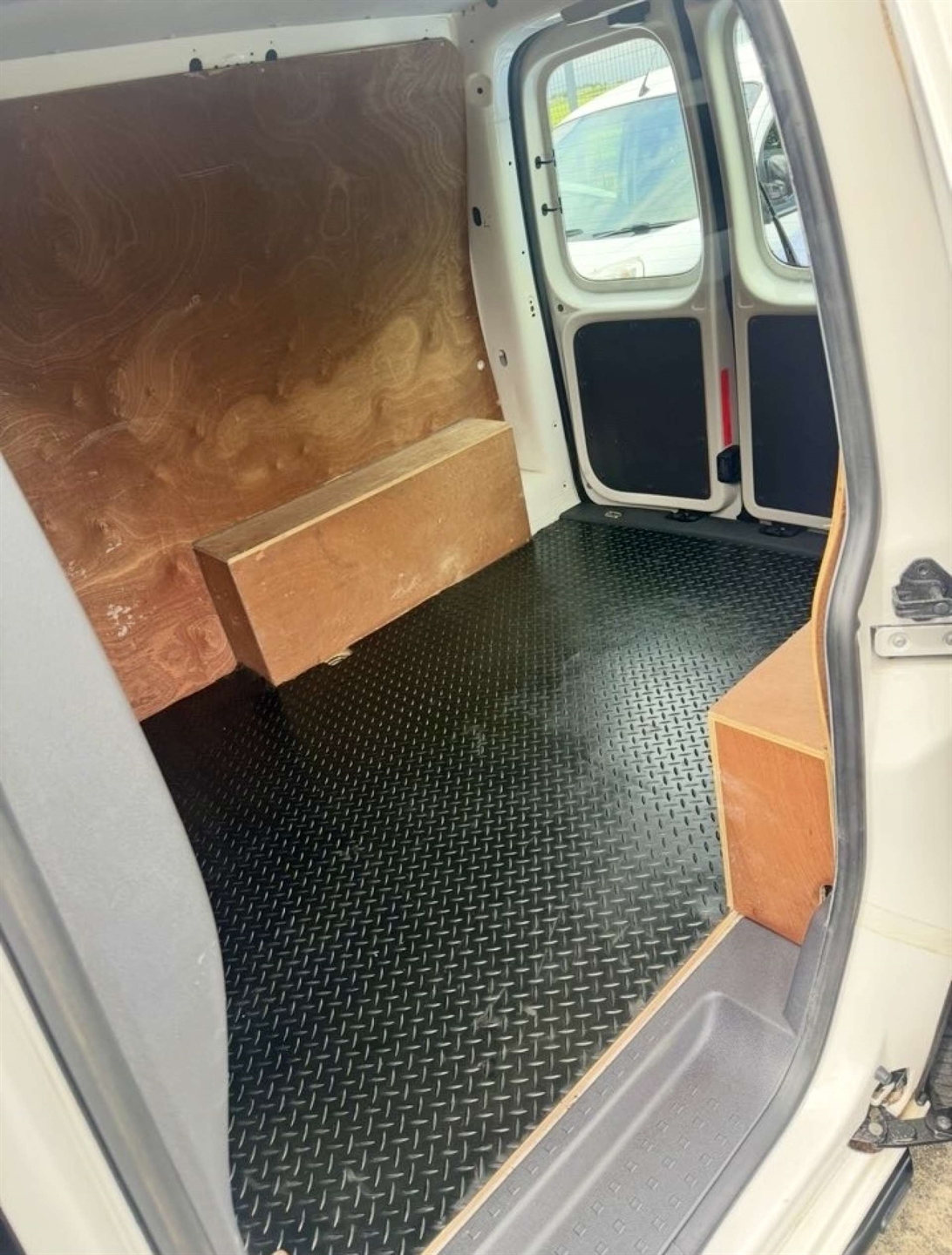 Used Volkswagen Caddy