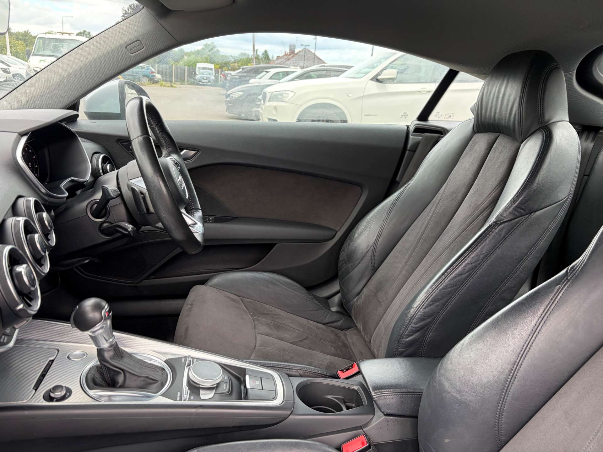 2017 Audi TT — image 18