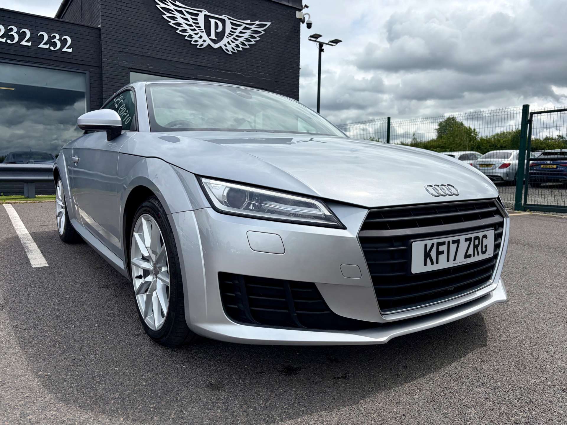2017 Audi TT — image 2