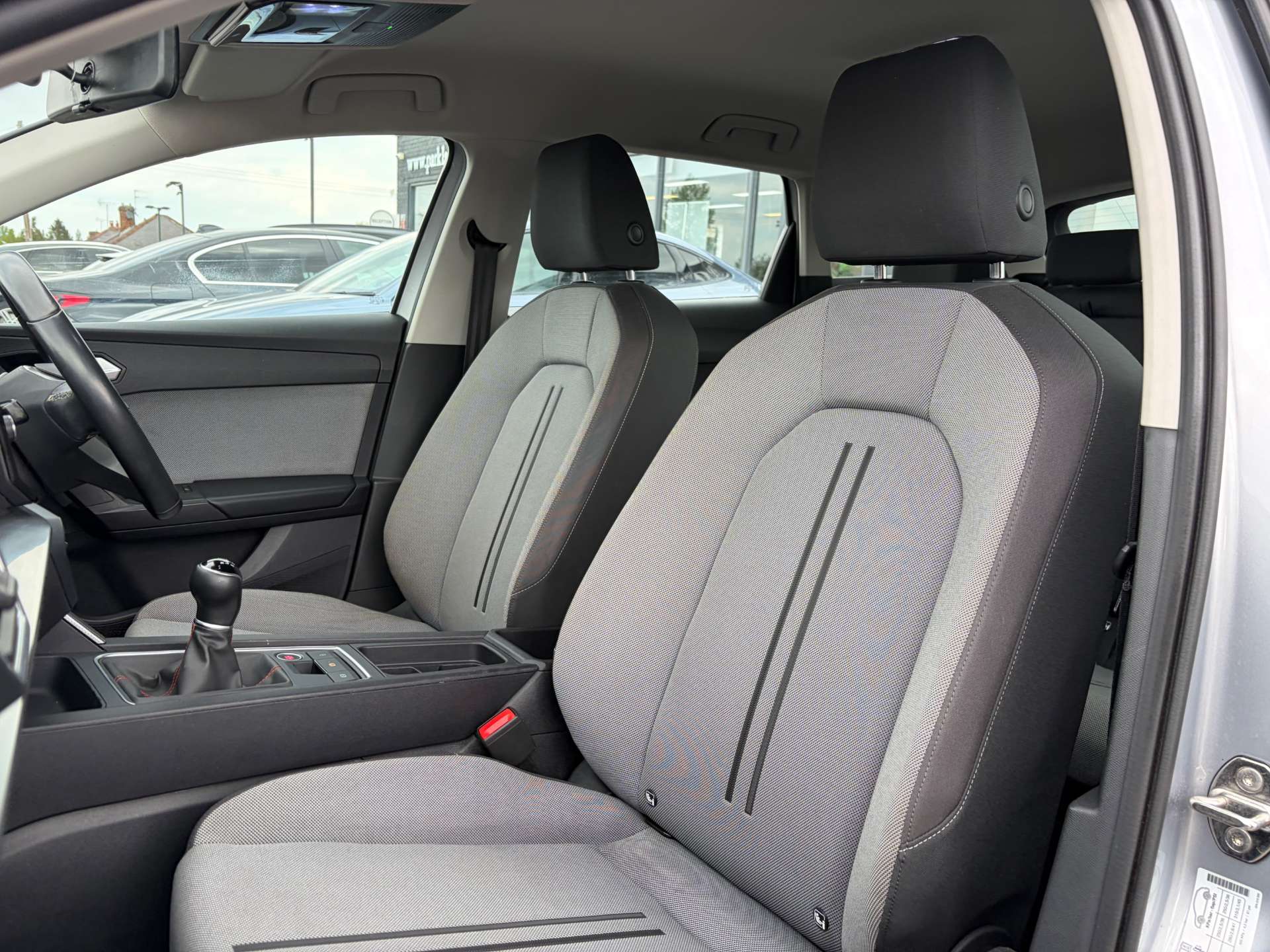 2022 SEAT Leon — image 17