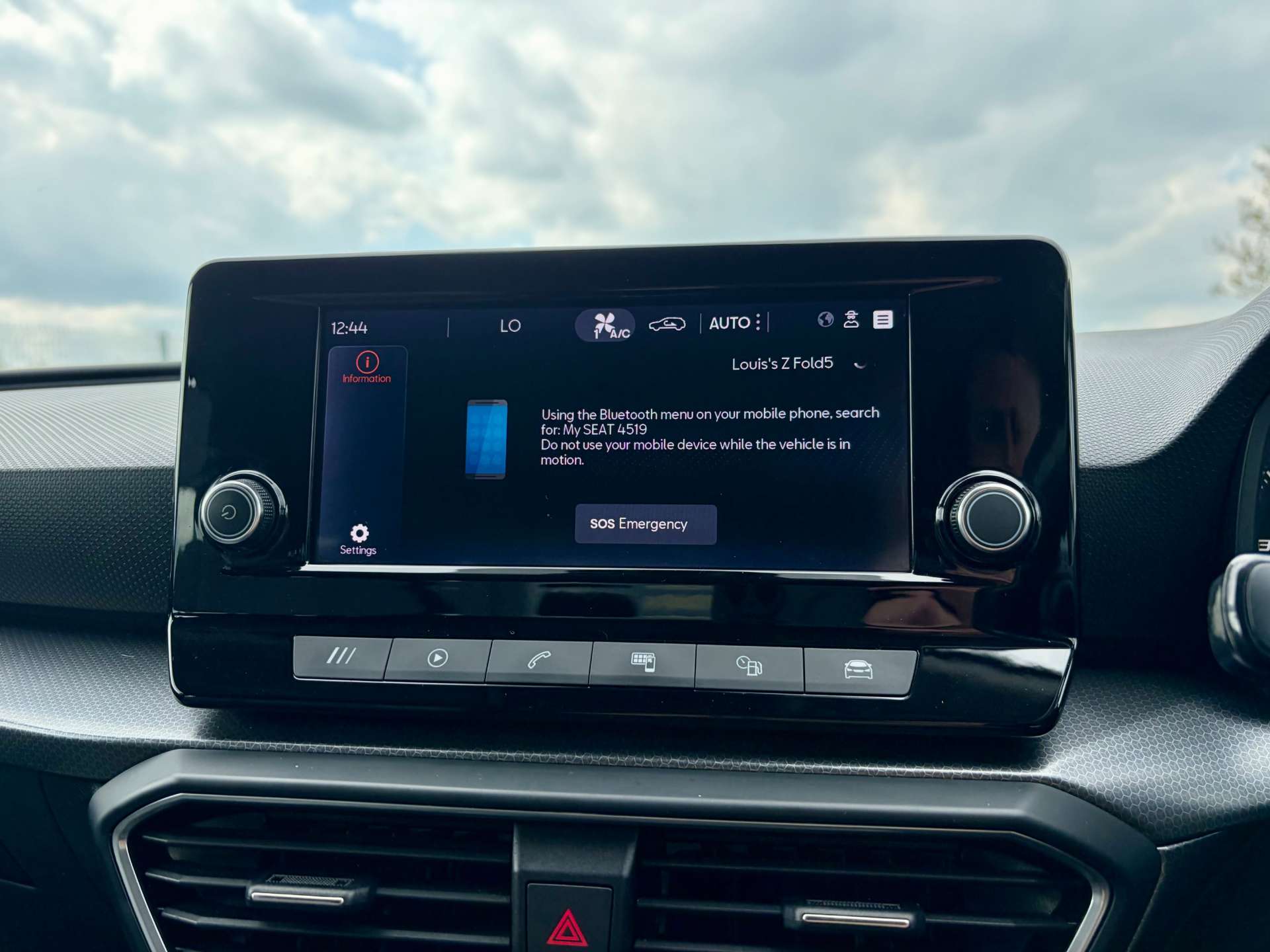 2022 SEAT Leon — image 43