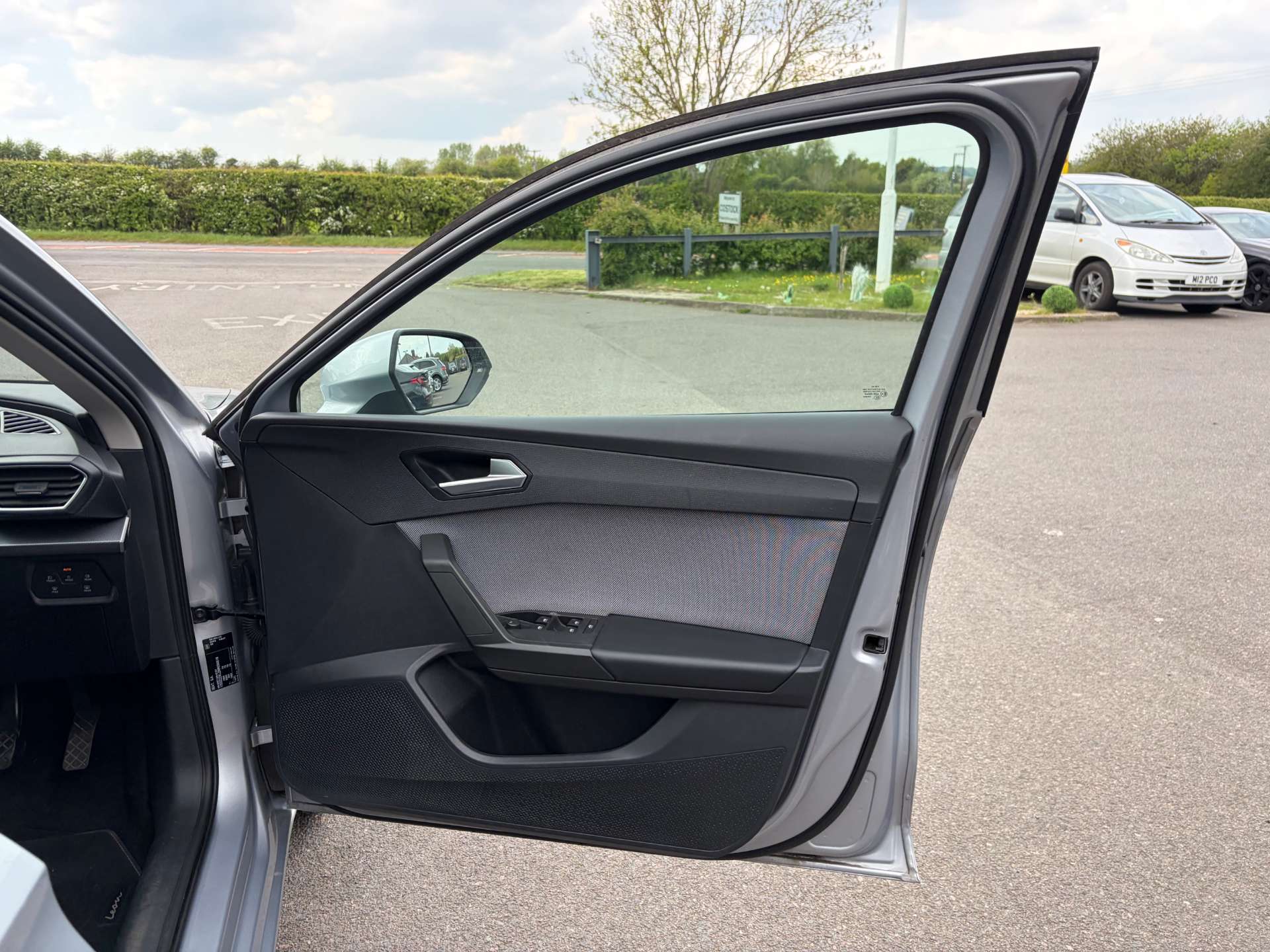 2022 SEAT Leon — image 32