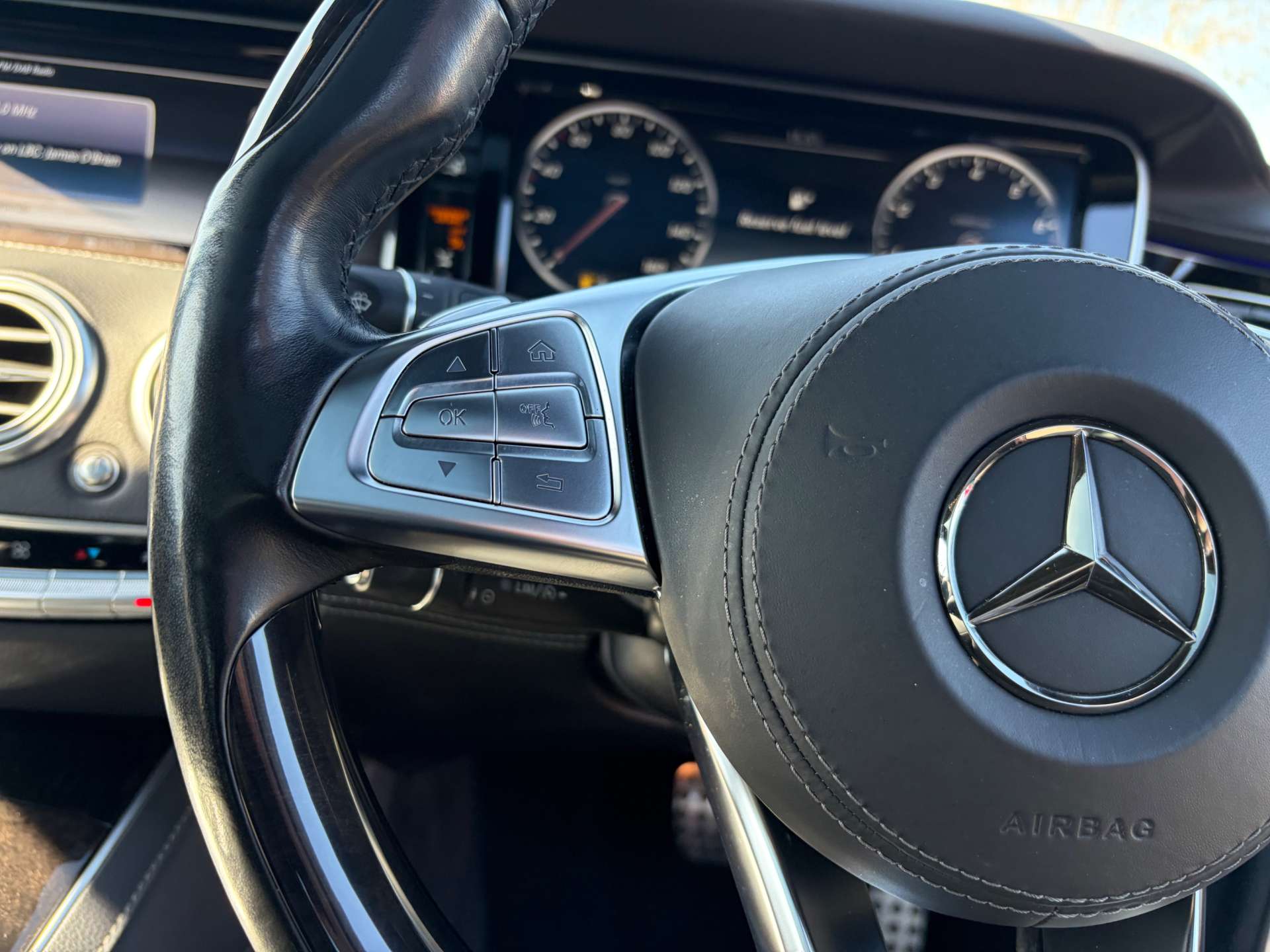 2017 Mercedes S500 — image 39