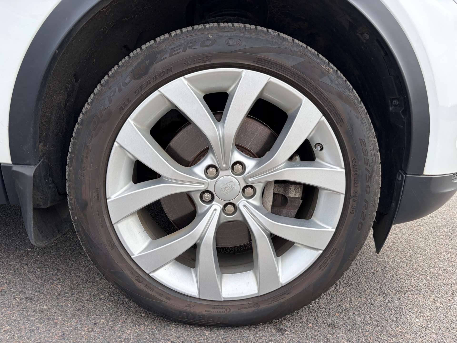 2019 Land Rover Discovery — image 12