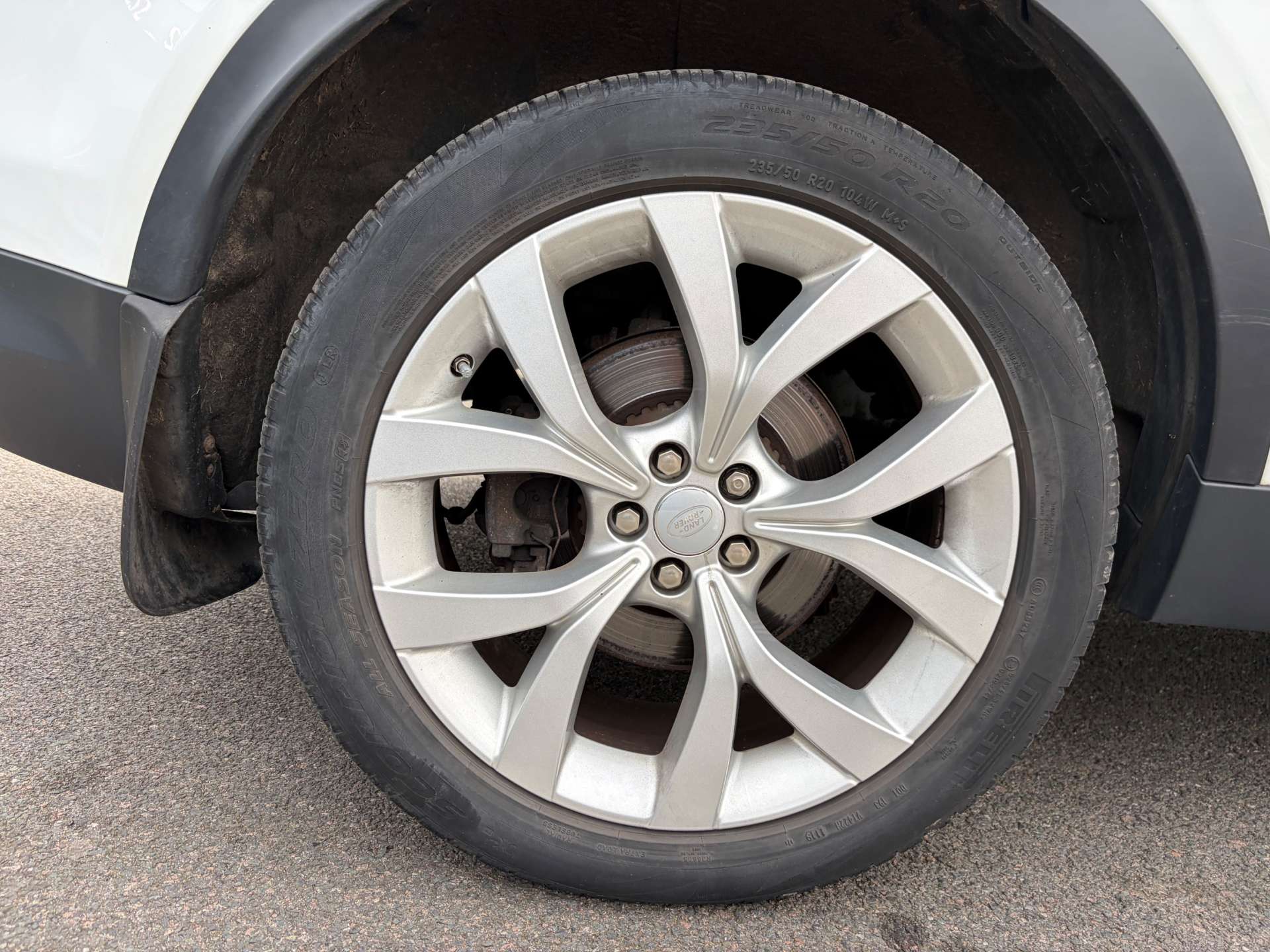 2019 Land Rover Discovery — image 13