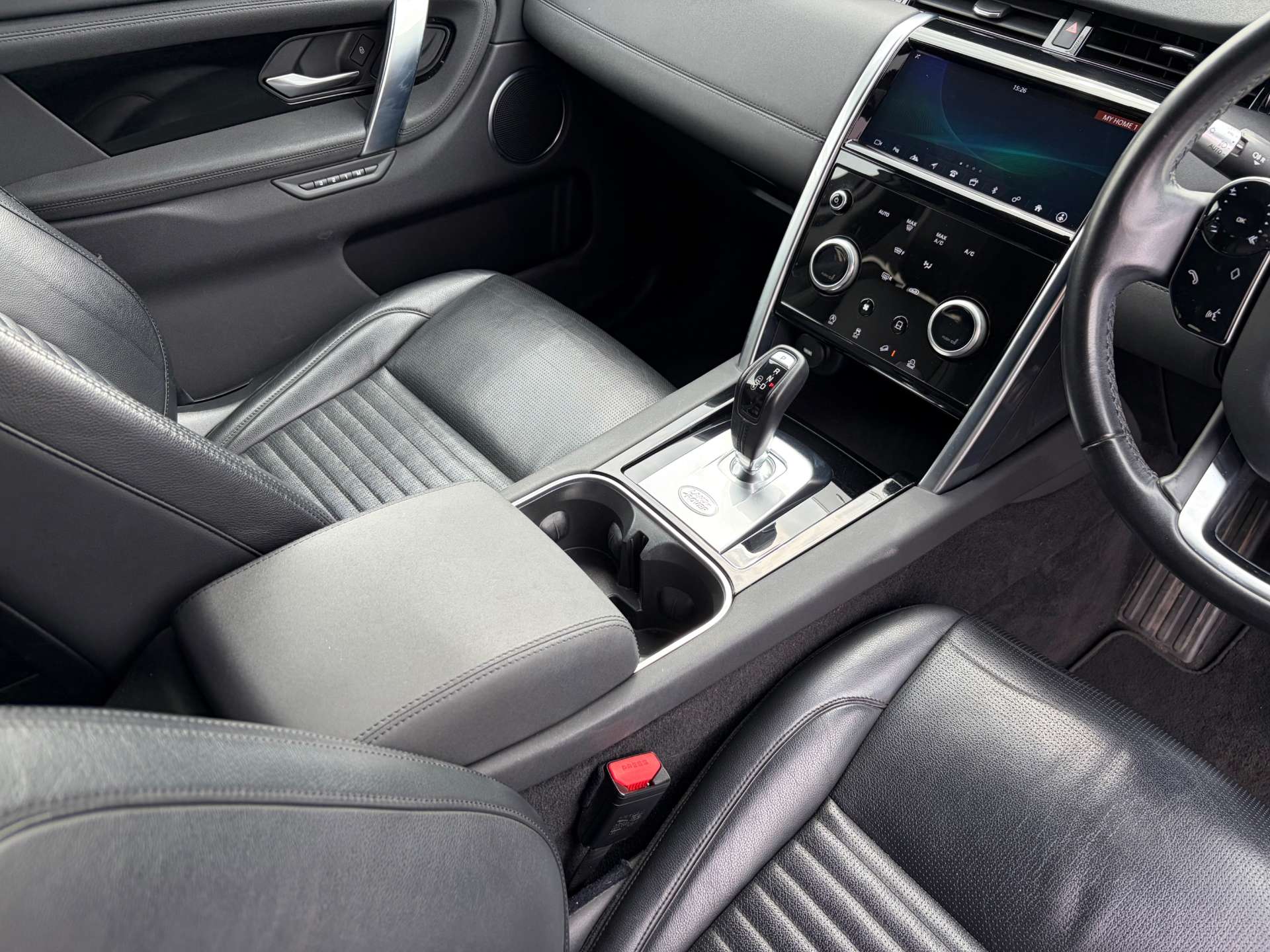 2019 Land Rover Discovery — image 42