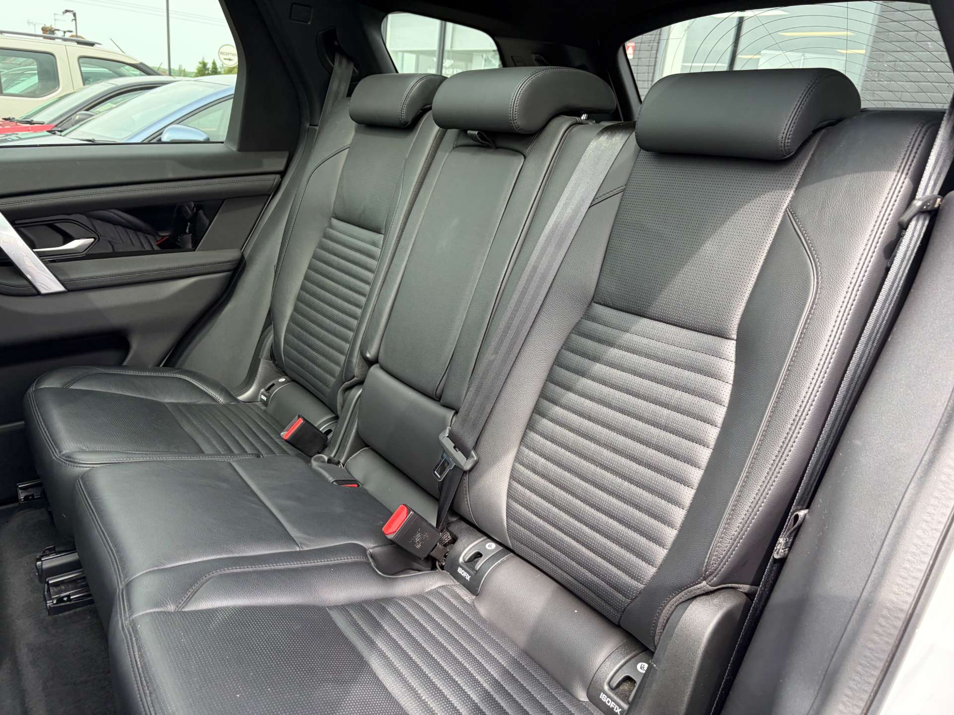 2019 Land Rover Discovery — image 22