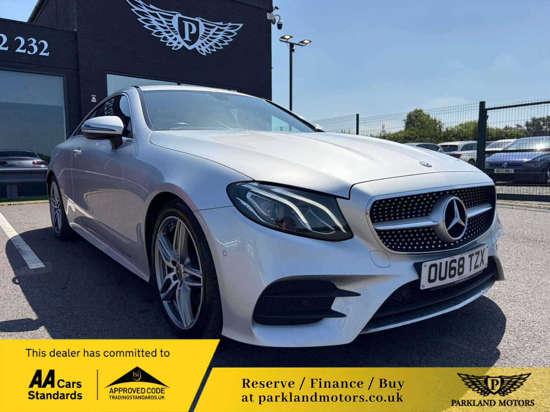 2018 Mercedes-Benz E220d exterior view