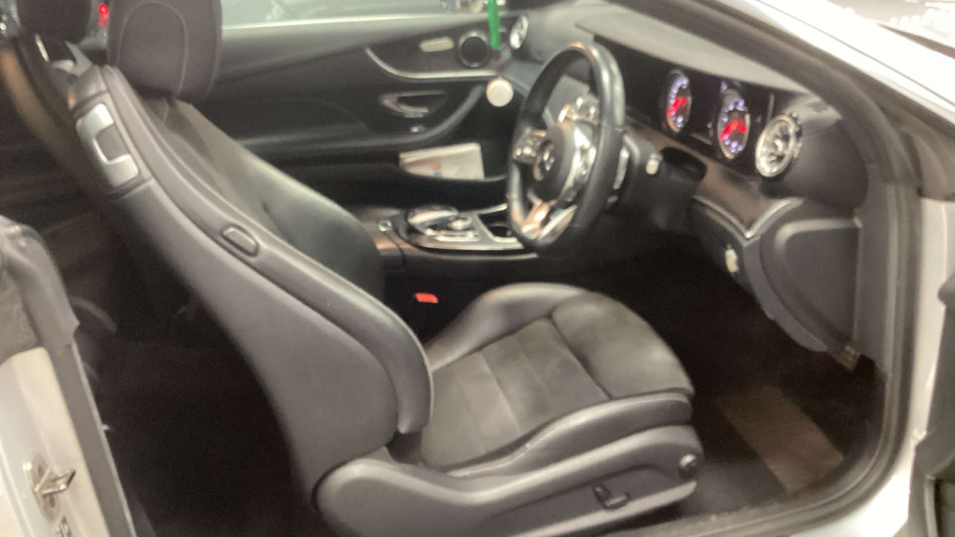2018 Mercedes E220d — image 12