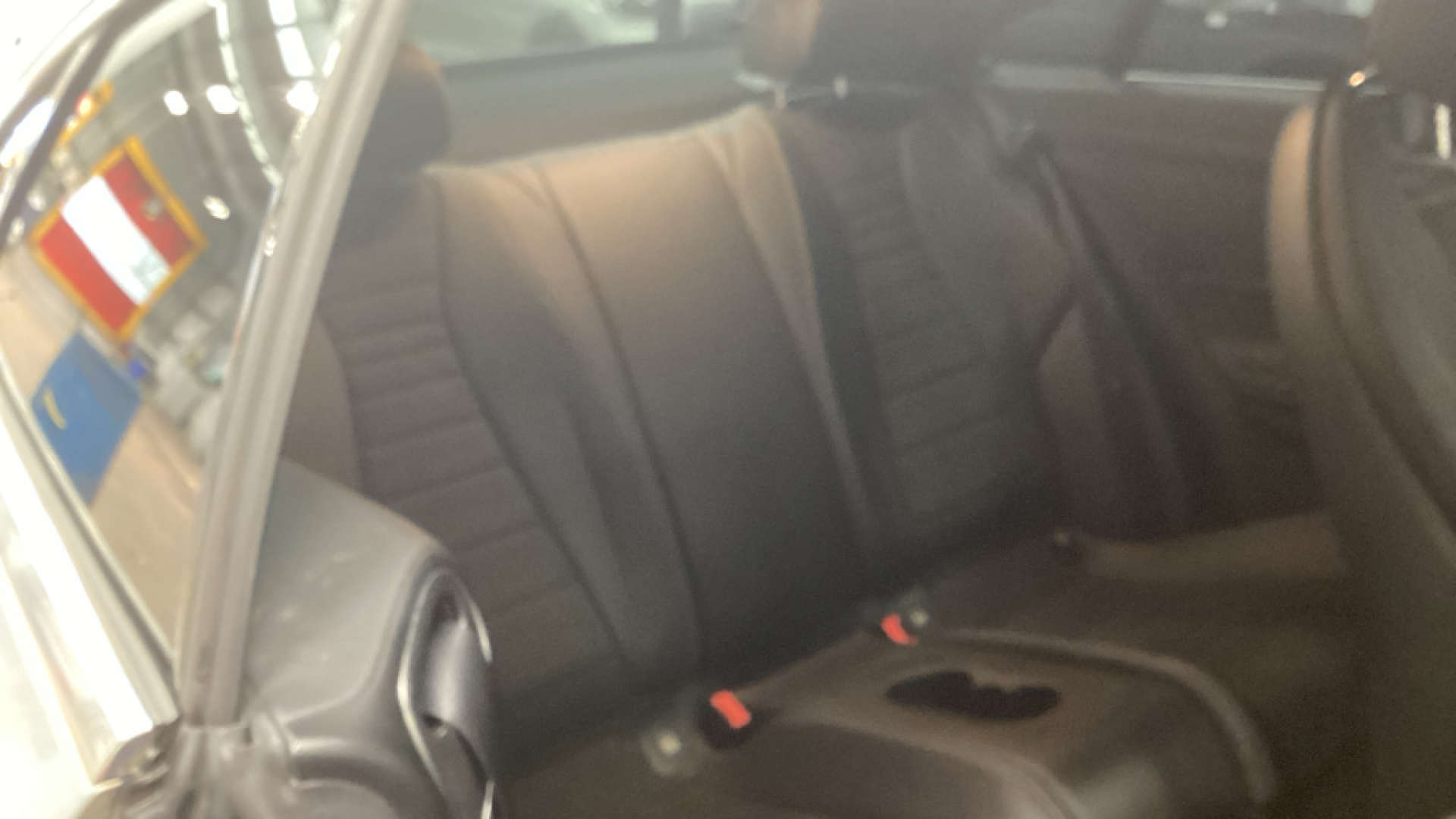 2018 Mercedes E220d — image 11