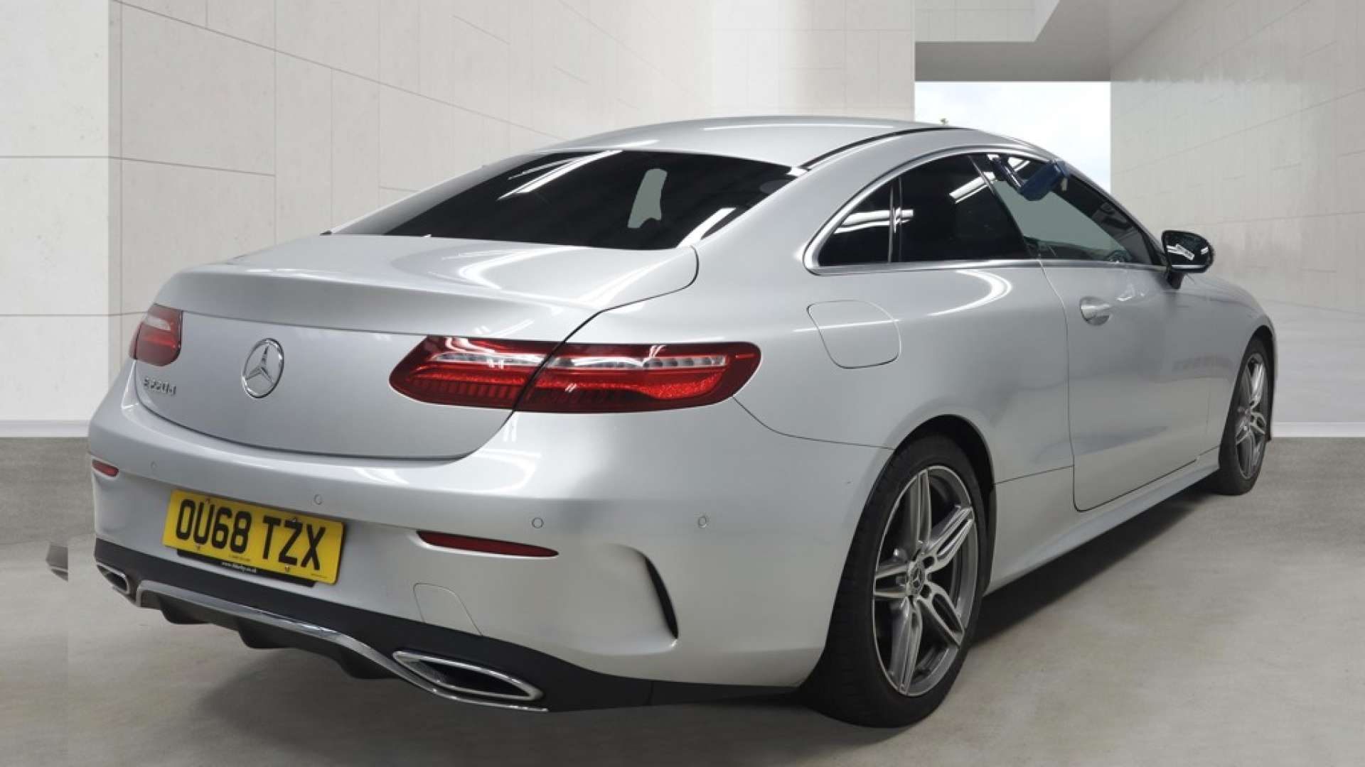 2018 Mercedes E220d — image 5