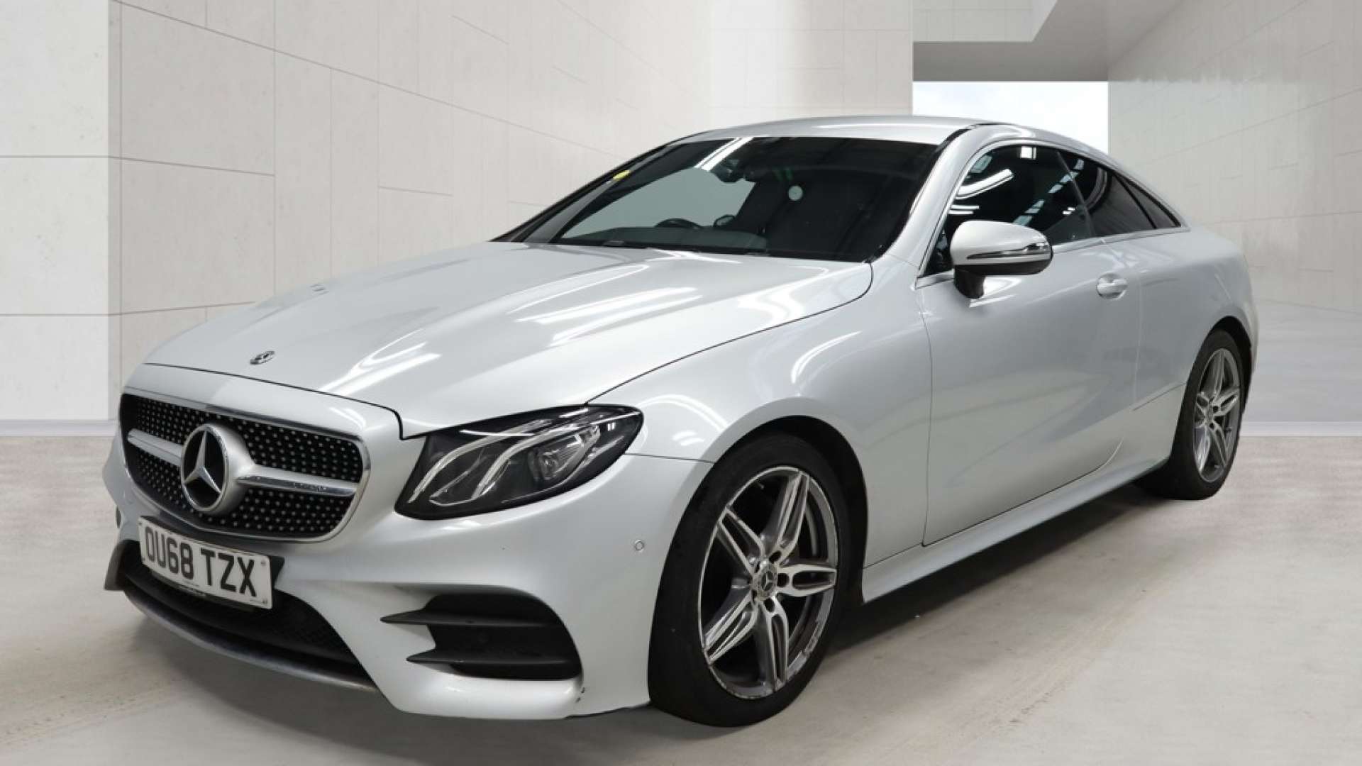 2018 Mercedes E220d — image 3