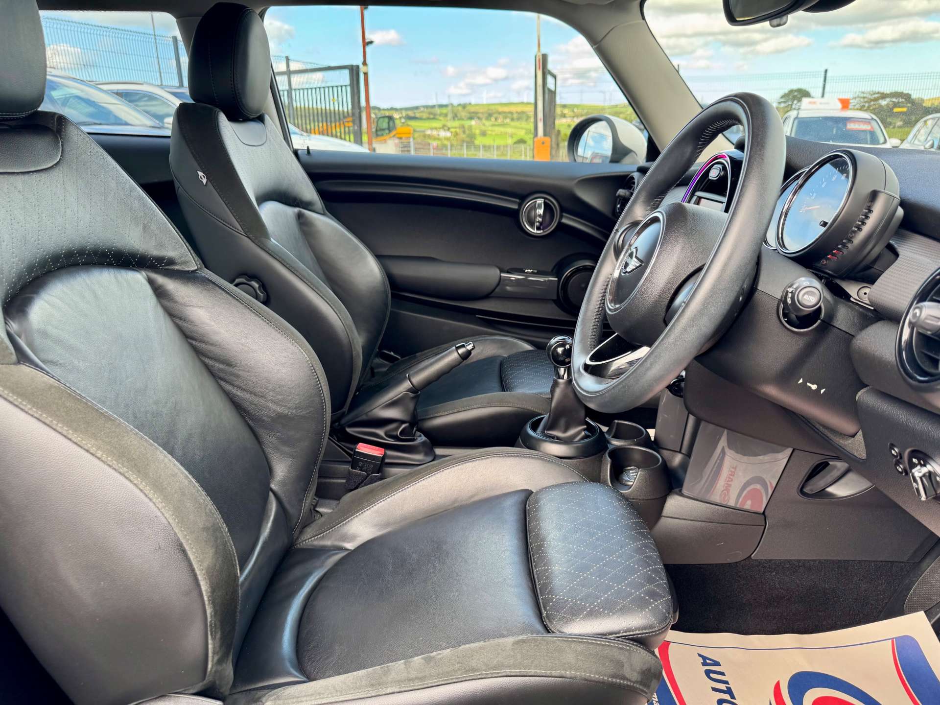 Used MINI Hatch
