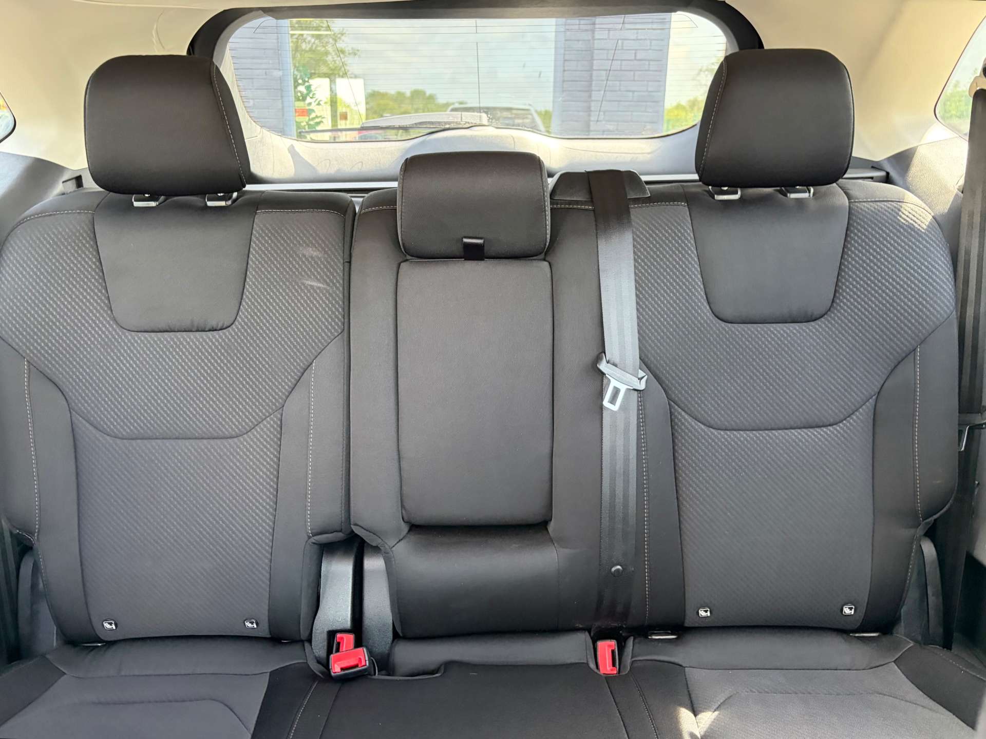 2017 Ford Edge — image 30