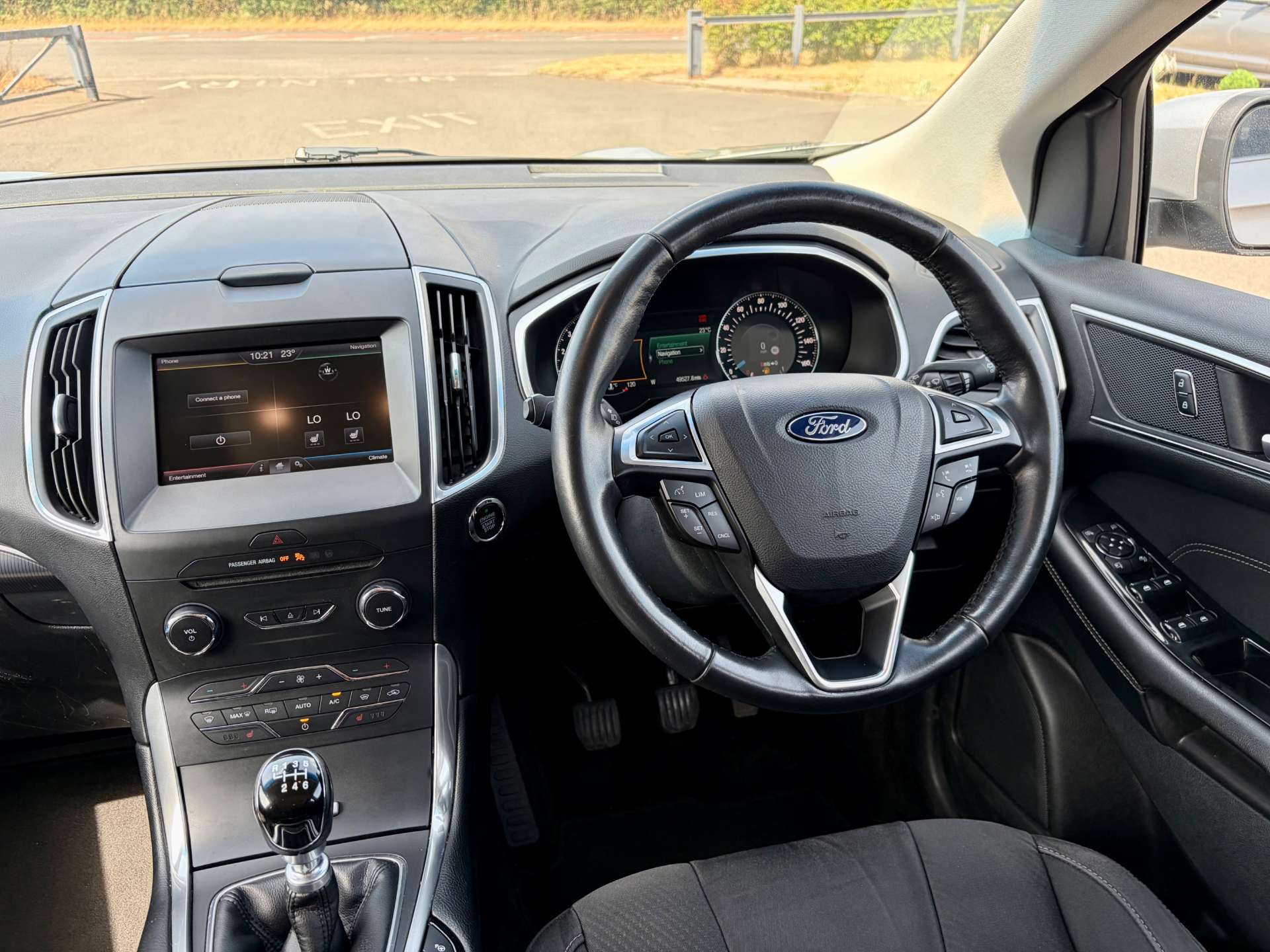 2017 Ford Edge — image 3