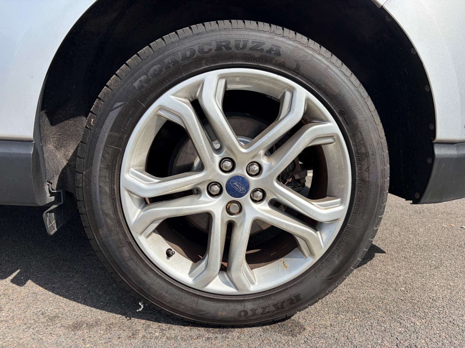 2017 Ford Edge — image 14