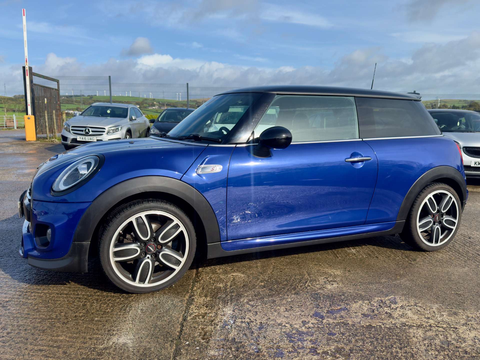 Used MINI Hatch