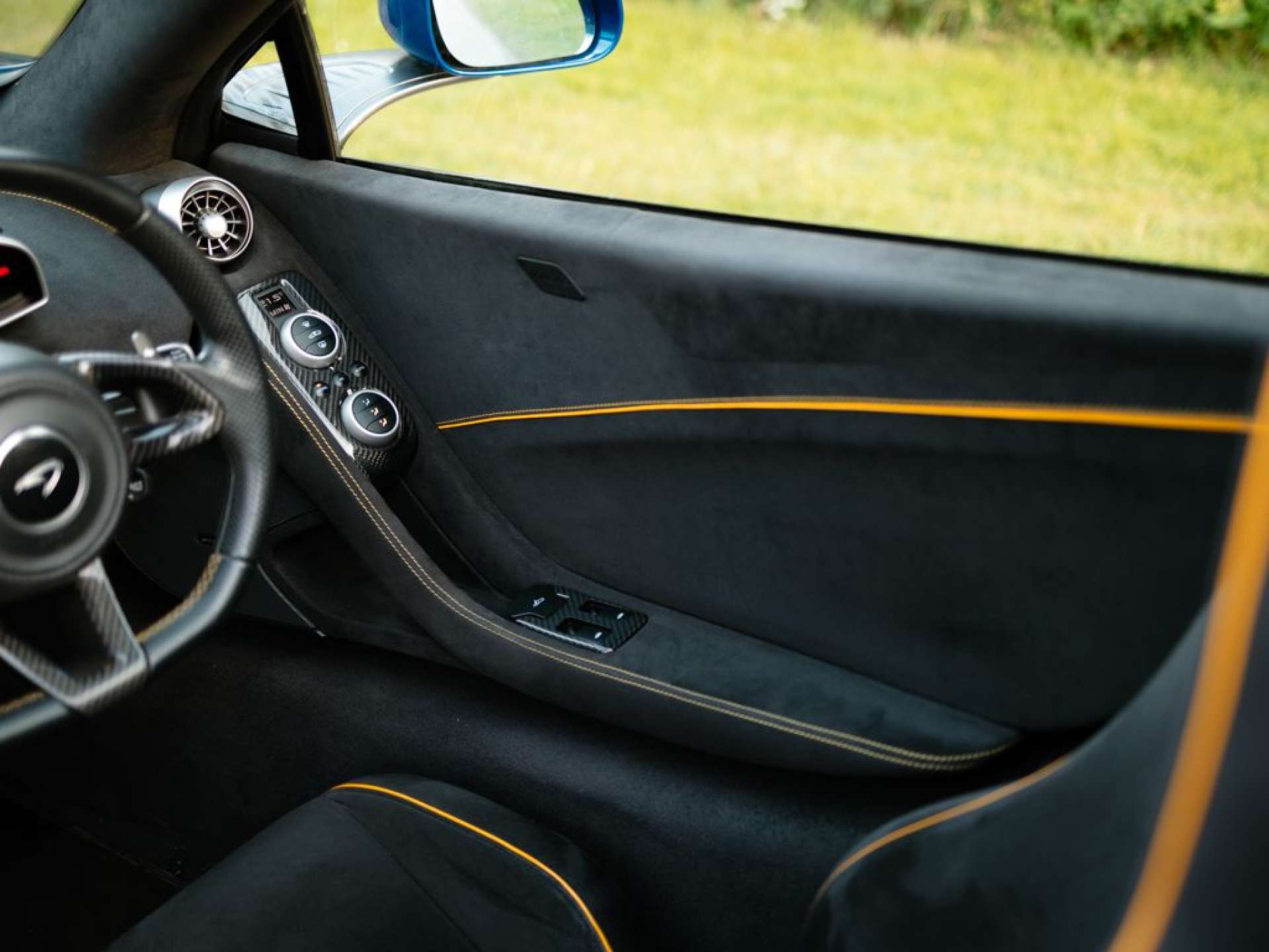 Used McLaren 650s