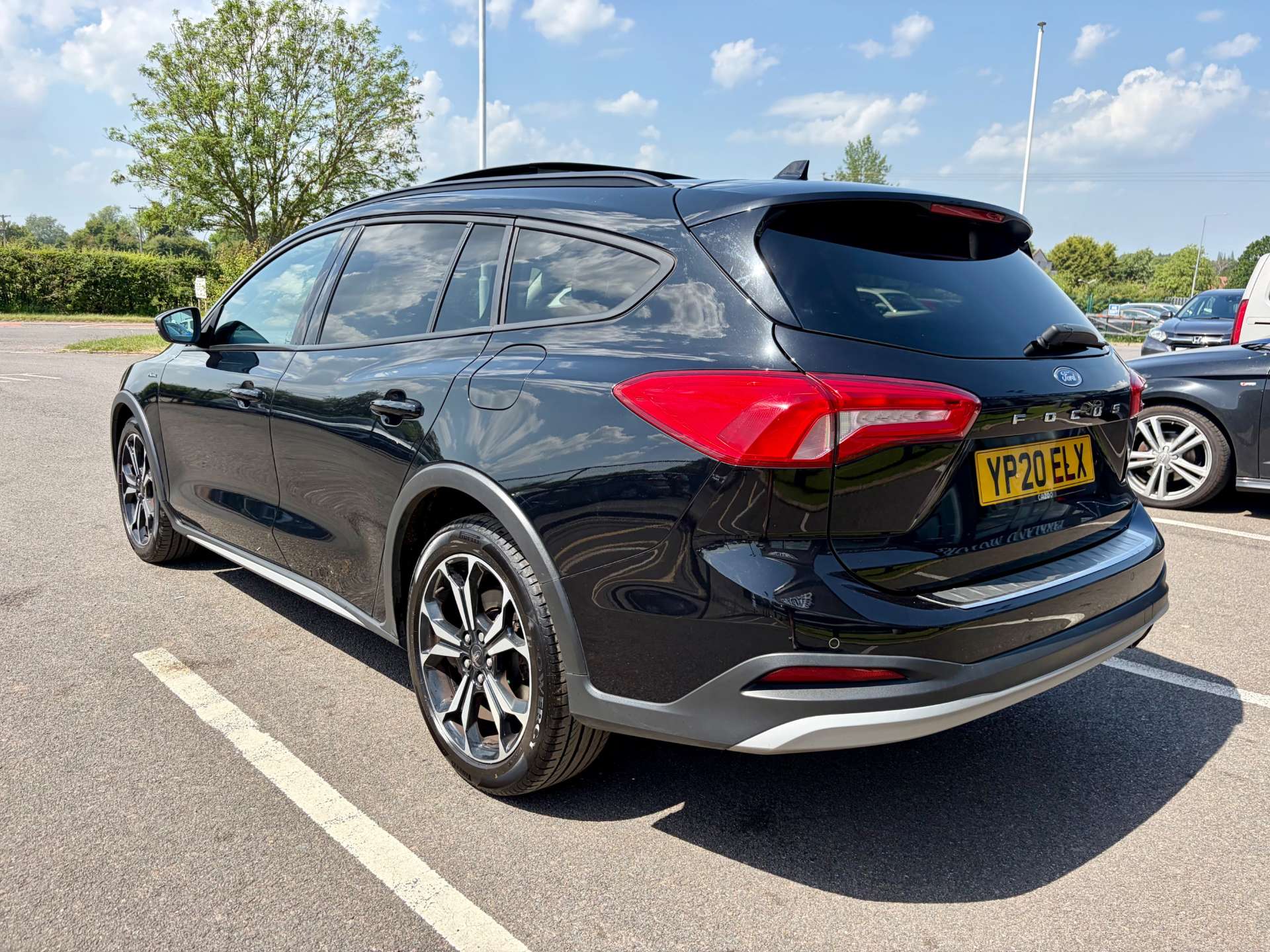 2020 Ford Focus — image 7