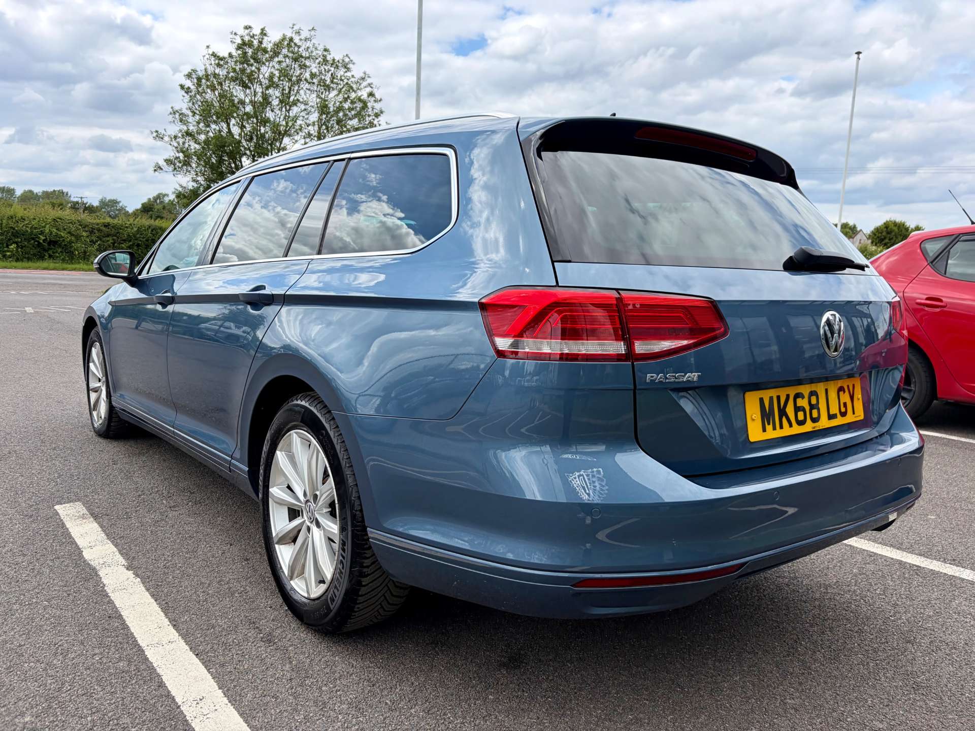 2018 Volkswagen Passat — image 7