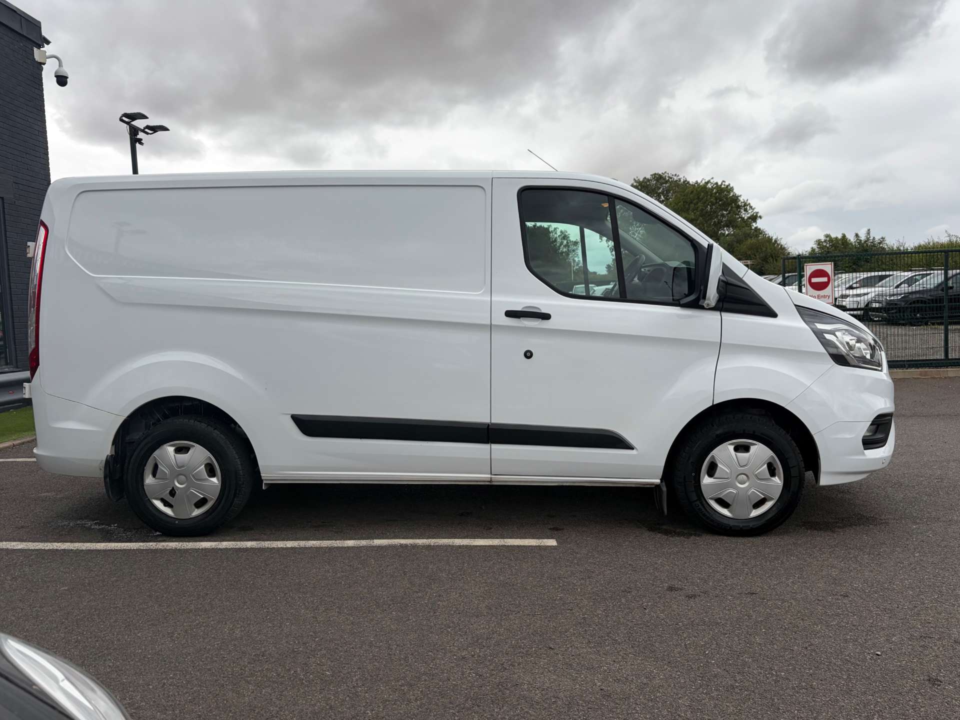 2018 Ford Transit — image 10