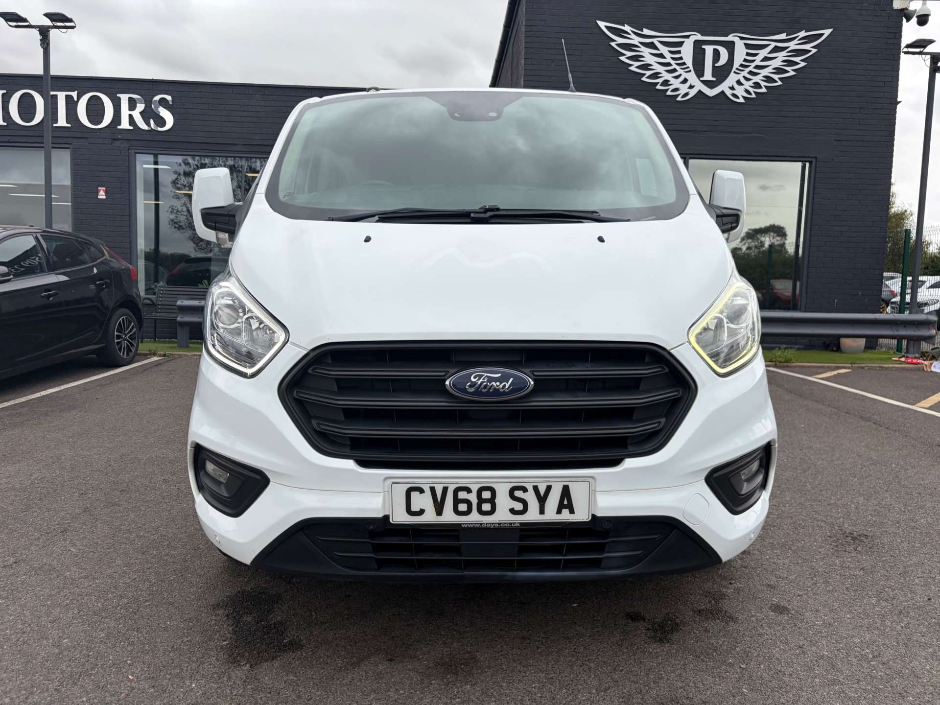 2018 Ford Transit — image 4