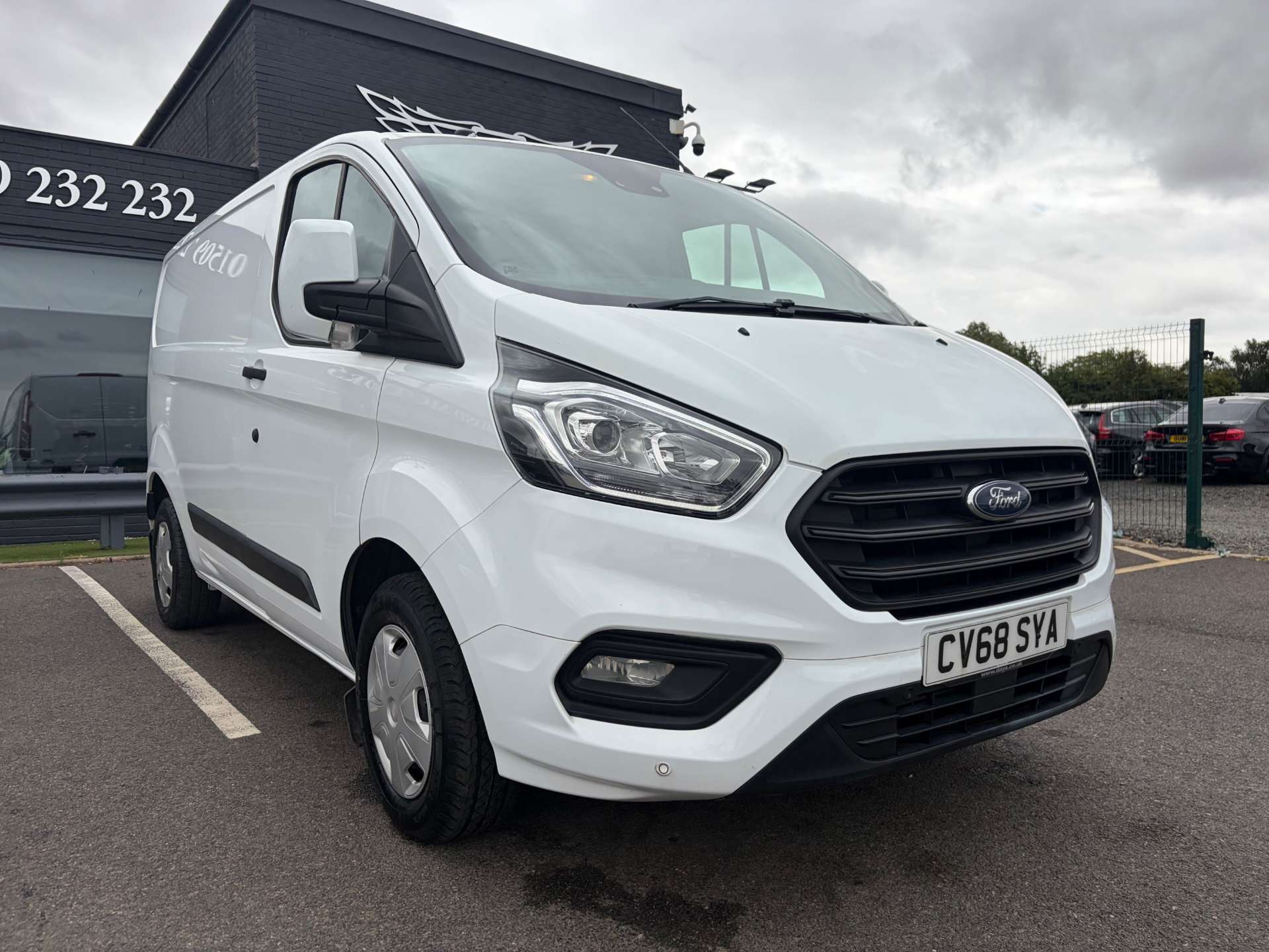 2018 Ford Transit — image 2