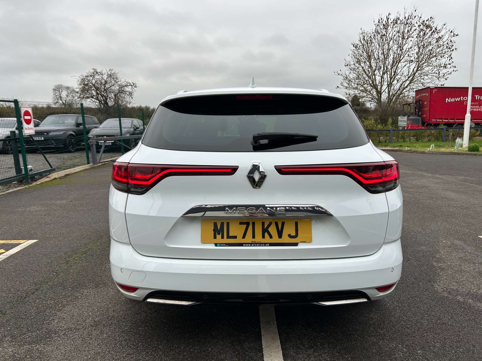 2021 Renault Megane — image 8