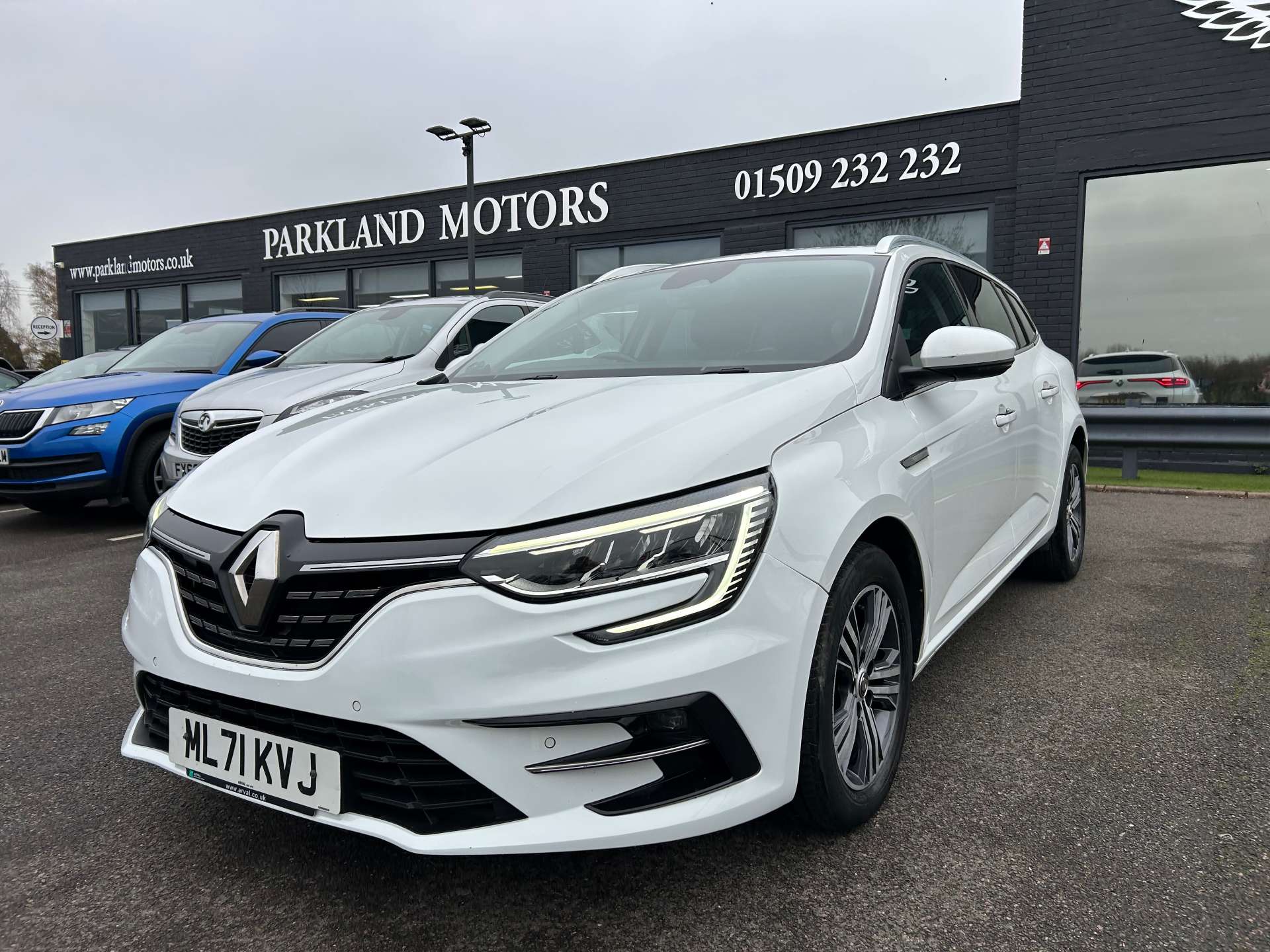2021 Renault Megane — image 5