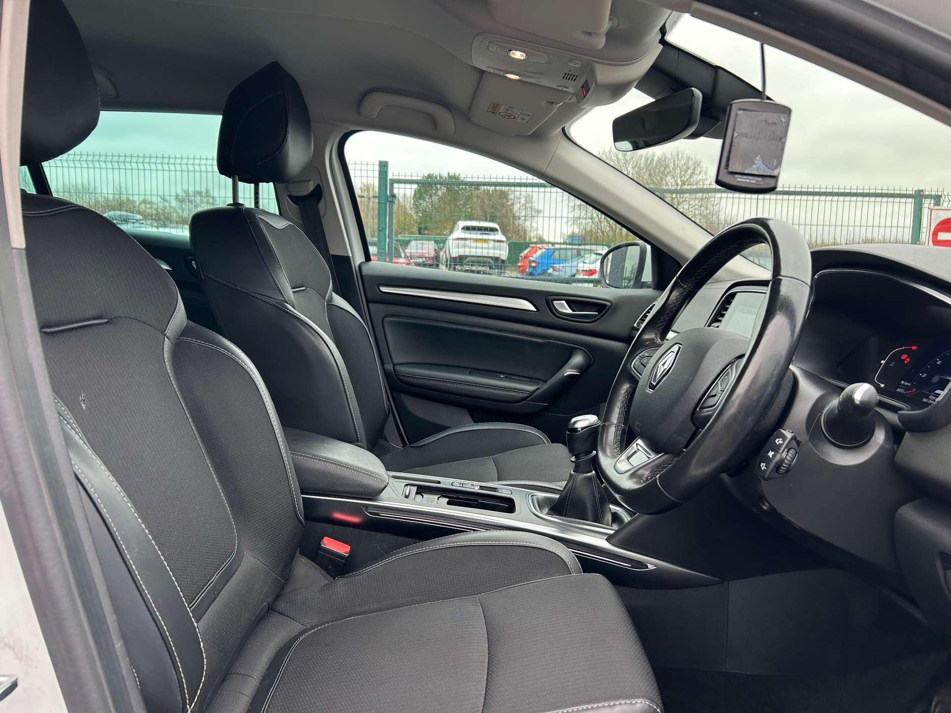 2021 Renault Megane — image 34