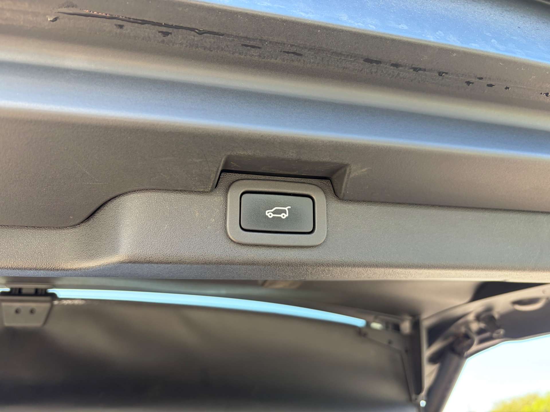 2017 Land Rover Discovery — image 30