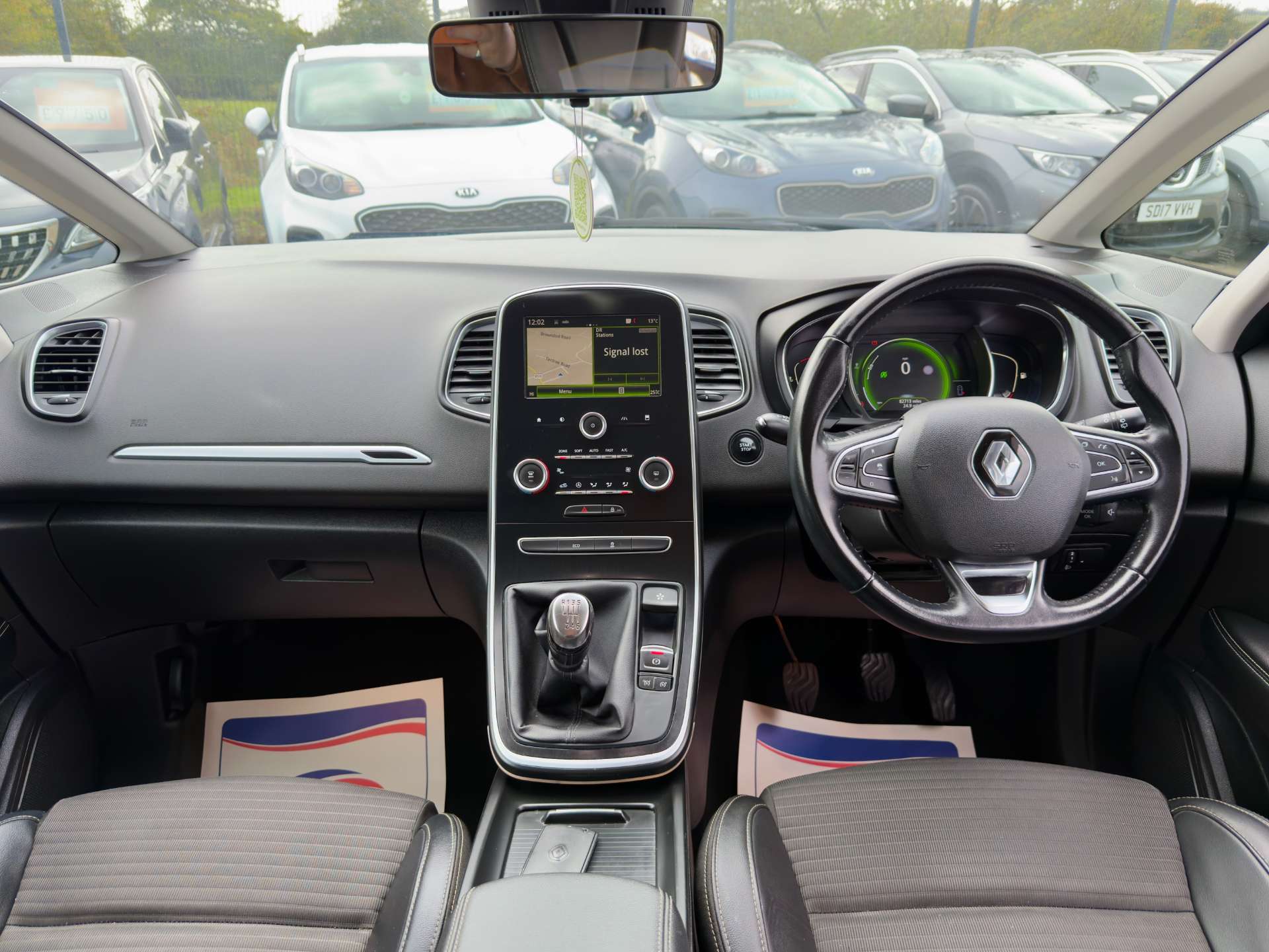 Used Renault Scenic