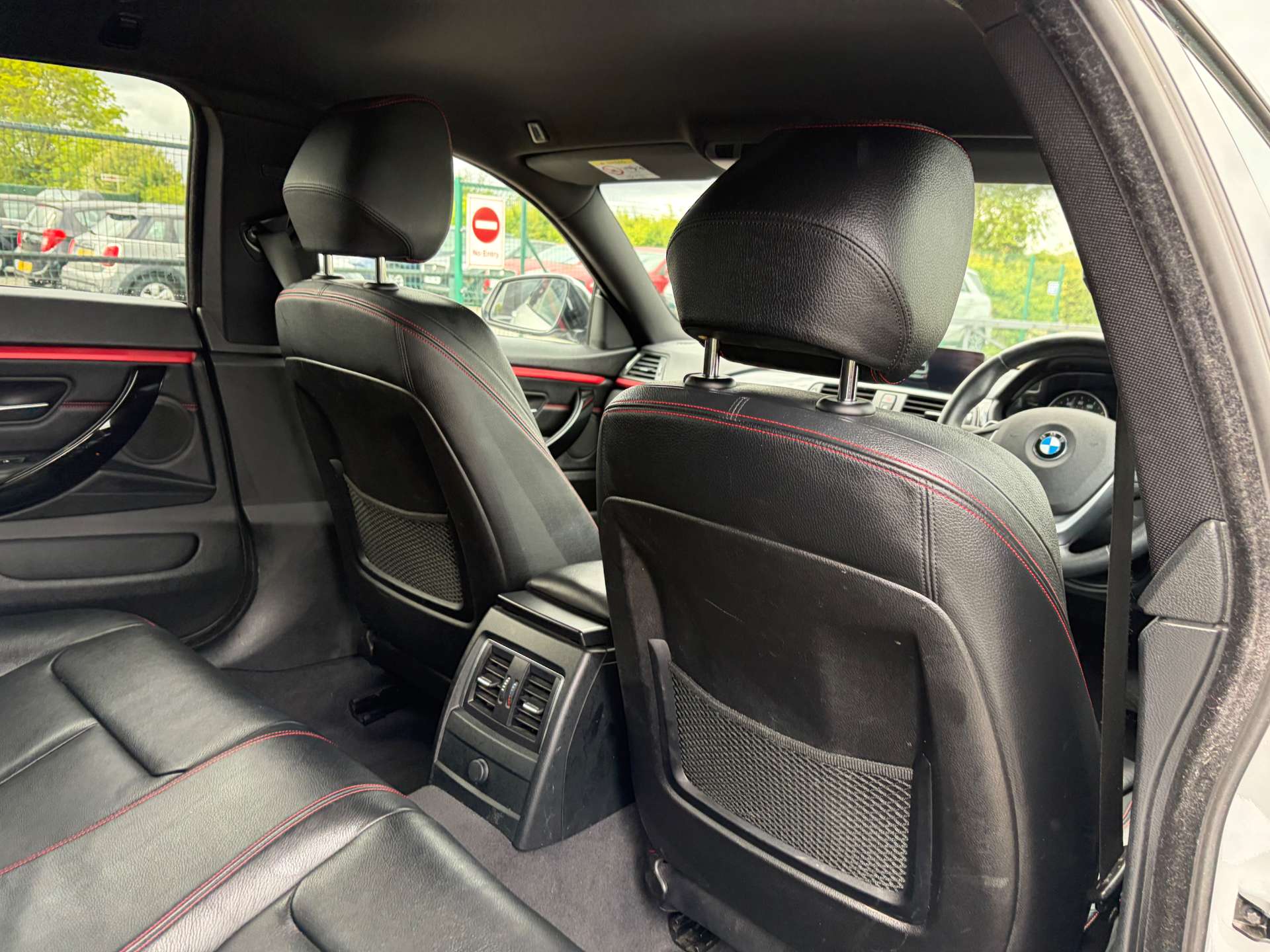 2016 BMW 420d — image 28