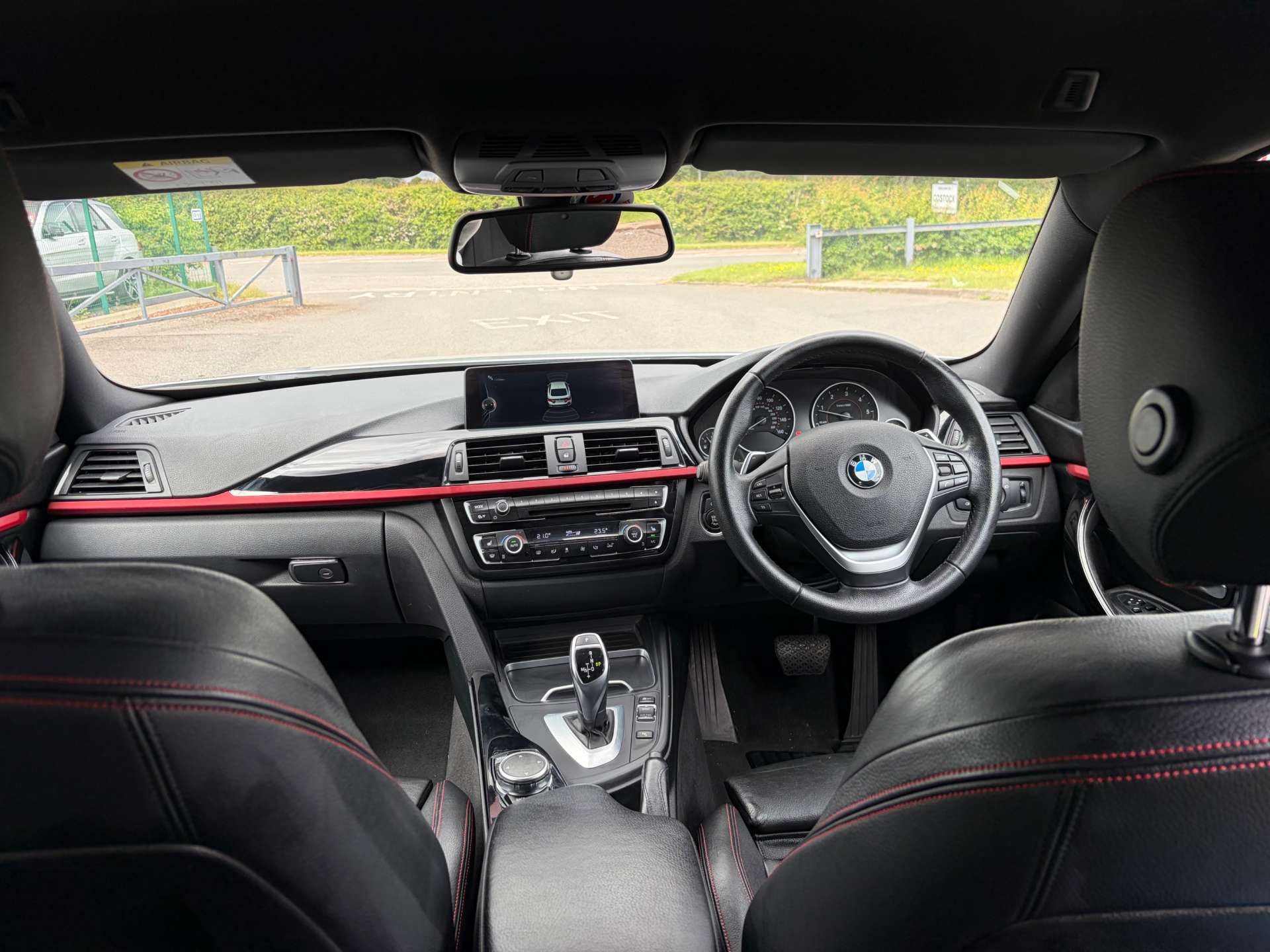 2016 BMW 420d — image 32